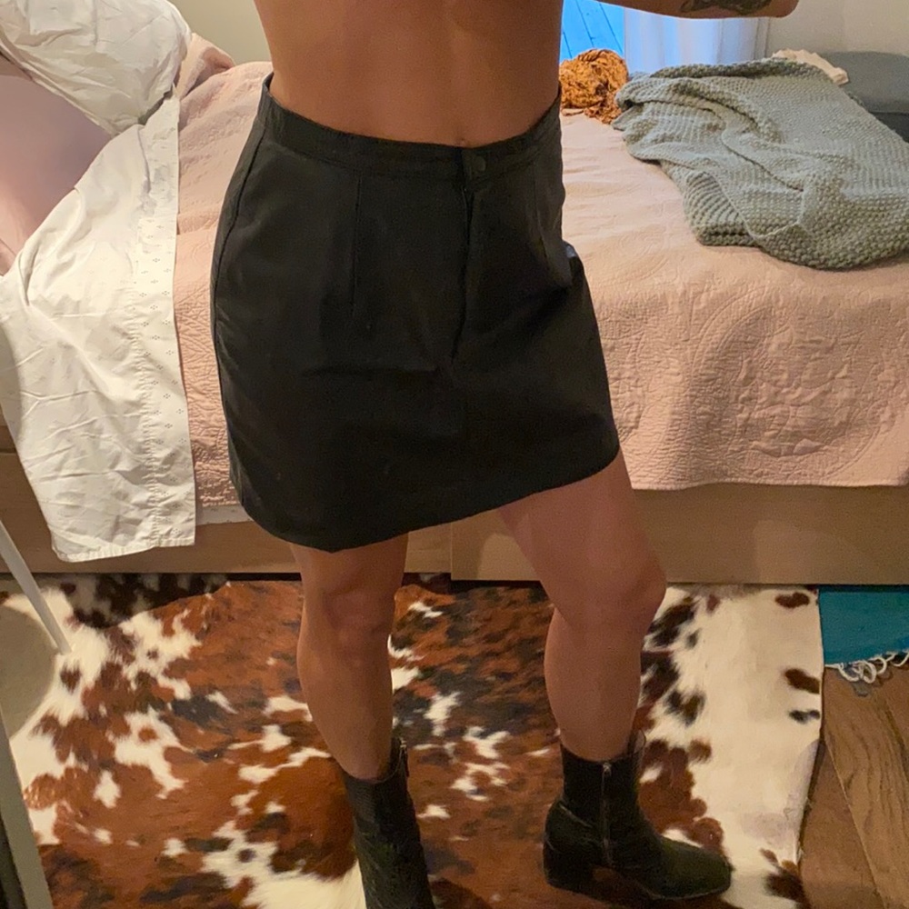 Genuine leather mini skirt